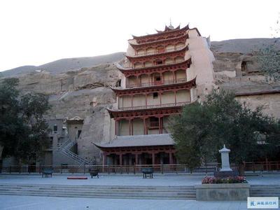 青海湖鳥島 嘉峪關 敦煌 新疆烏魯木齊 布爾津五