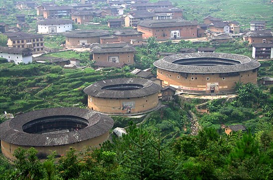 <font color='#000099'>武夷山、福州、泉州、廈門(mén)鼓浪嶼、土樓單飛7日</font>