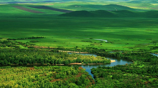 品2升：呼倫貝爾草原、阿爾山公園、滿洲里、呼