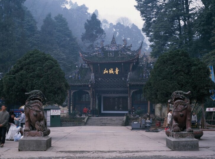 成都、樂山、峨眉山、都江堰、青城山雙飛5日