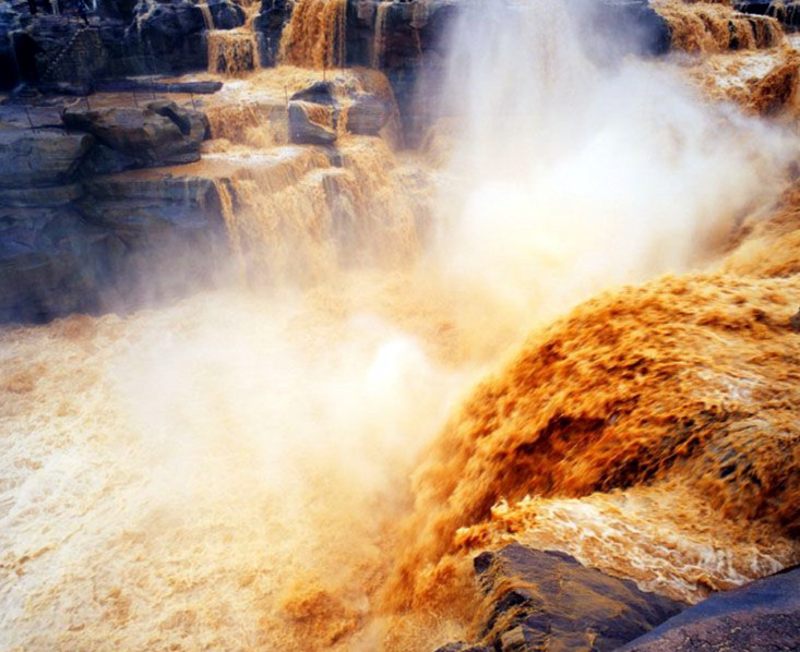 <strong>王家大院、壺口瀑布、洪洞大槐樹、平遙古城、</strong>